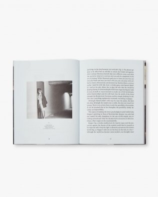 Vilhelm Hammershoi: Silence (Modern Masters) фото книги 7