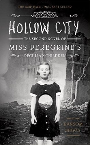 Hollow City: The Second Novel of Miss Peregrine's Peculiar Children фото книги