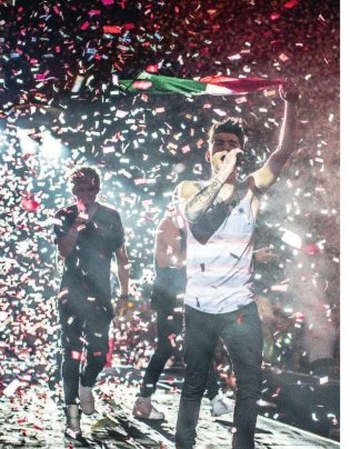 One Direction. Кто мы такие фото книги 11