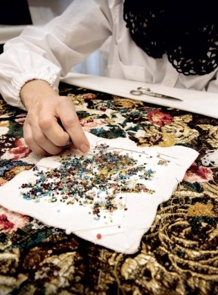 Dolce & Gabbana: From the Heart to the Hands фото книги 2