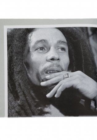 Bob Marley. Иллюстрированная биография фото книги 6