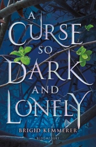 A Curse So Dark and Lonely фото книги