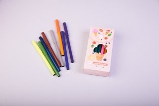 Пластиковый пенал с фломастерами "Рожок мороженого" (24 штуки) фото книги