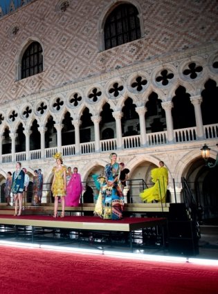 Dolce & Gabbana: From the Heart to the Hands фото книги 14