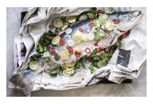 The Flexible Pescatarian фото книги 9