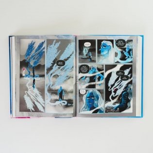 Lore Olympus: Volume Seven фото книги 4