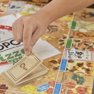 Игра настольная Hasbro "Монополия пицца" фото книги 2