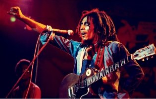 Dennis Morris фото книги 7