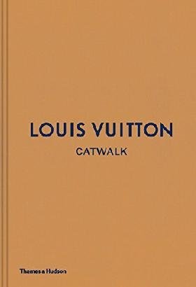 Louis Vuitton Catwalk фото книги