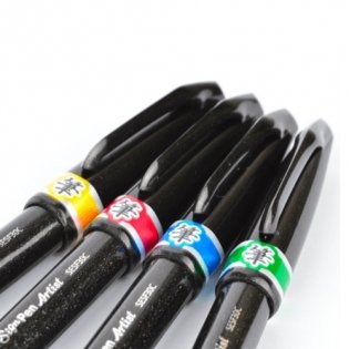 Браш пен "Brush Sign Pen Artist. Ultra Fine", голубой цвет фото книги 2